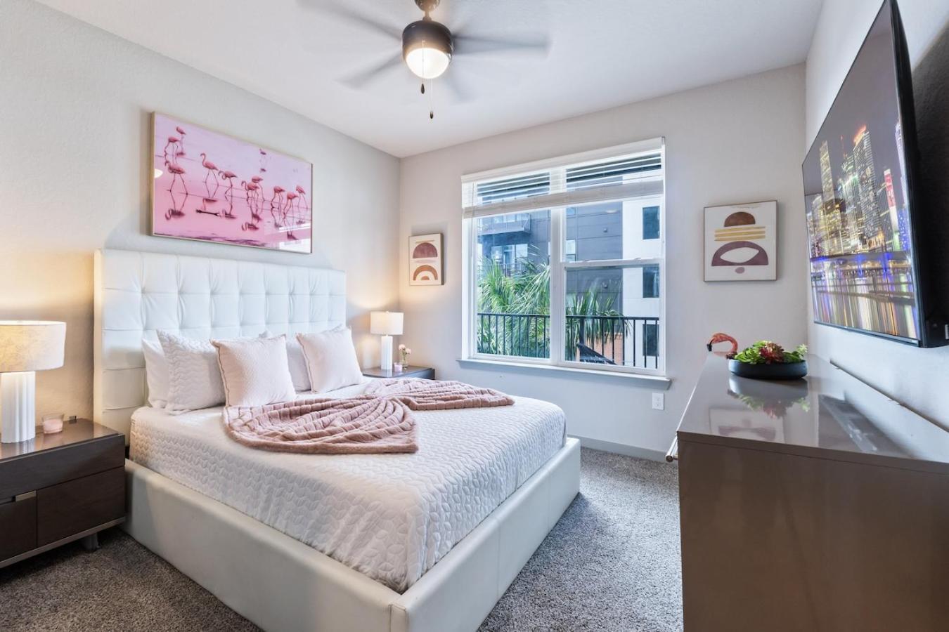 Tropicana Field 2 Bed In Dwtwn With Free Parking سانت بطرسبرج المظهر الخارجي الصورة