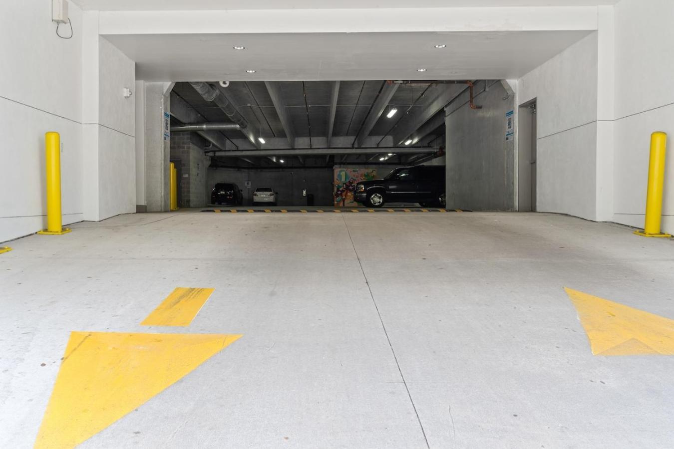 Tropicana Field 2 Bed In Dwtwn With Free Parking سانت بطرسبرج المظهر الخارجي الصورة